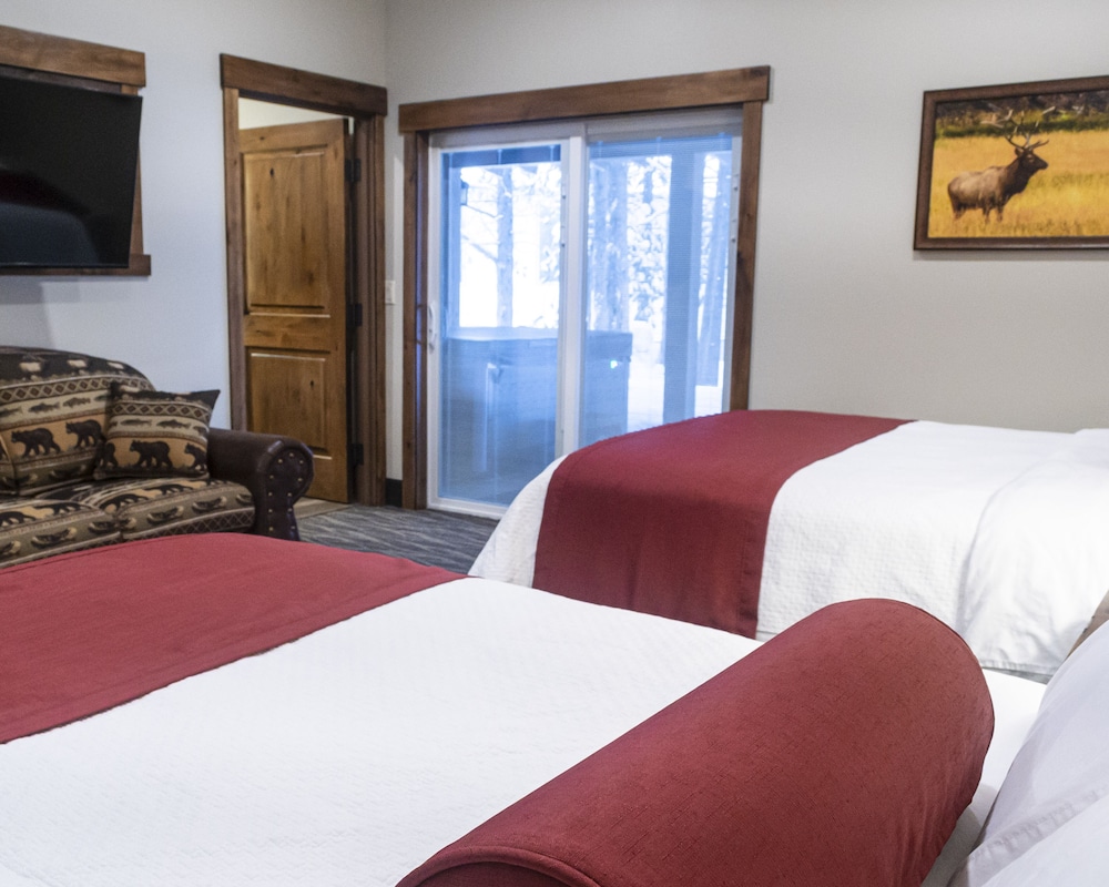 Sawtelle Mountain Resort 8/36