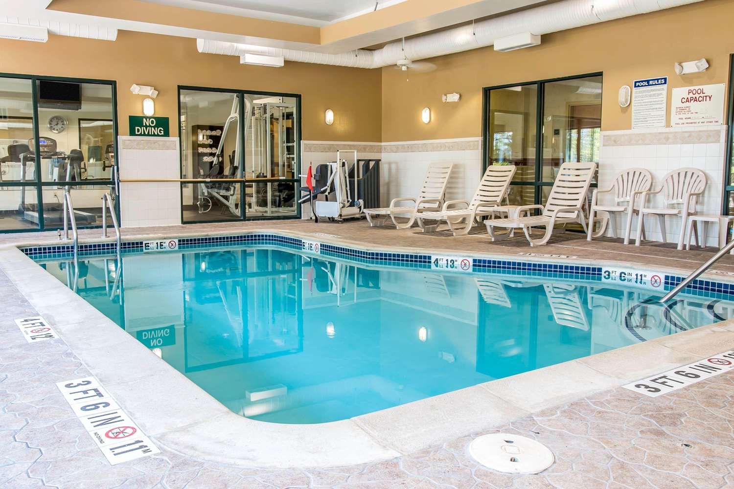 Comfort Suites Canton - Detroit 6/16