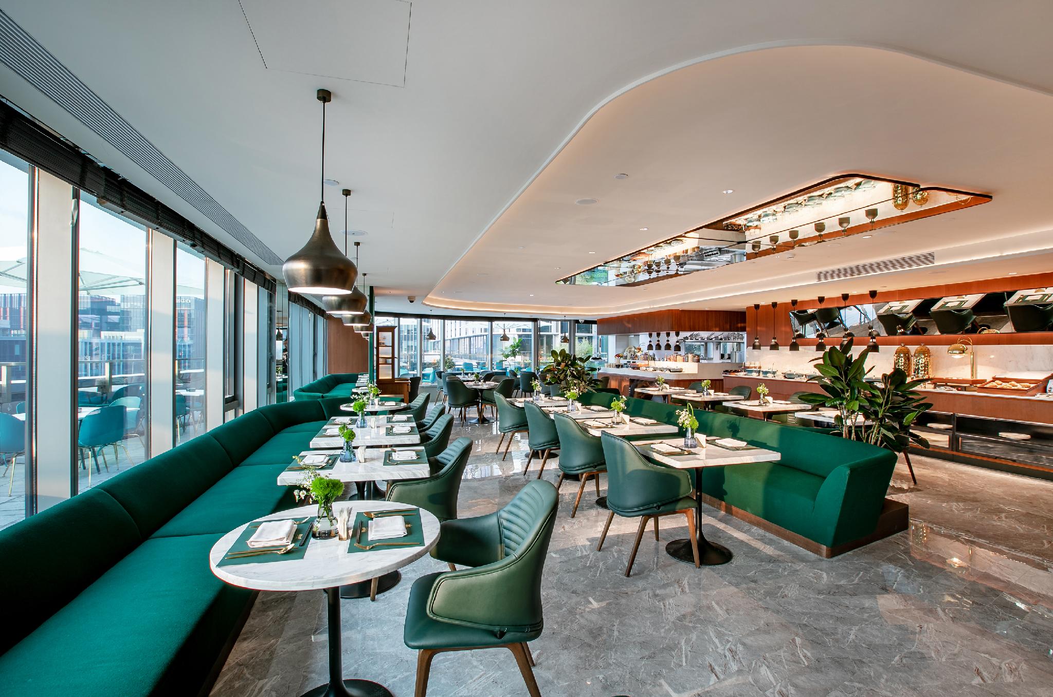 MaxX by Steigenberger Shanghai Hongqiao 36/48