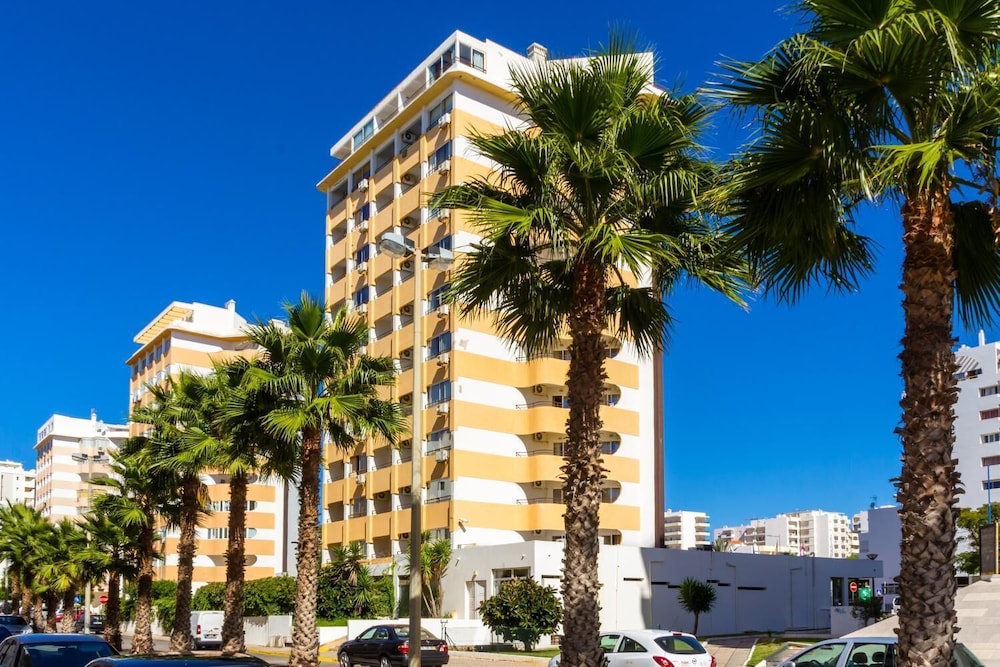 Atismar Hotel 37/50