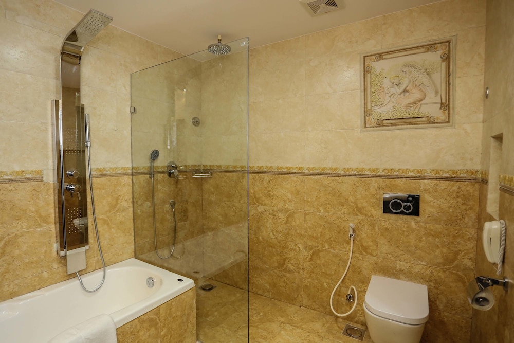 Da Yatra Courtyard Hotel Resort 48/50
