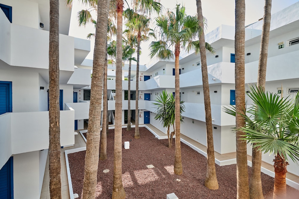 Hipotels Apartamentos Cala Bona 50/56