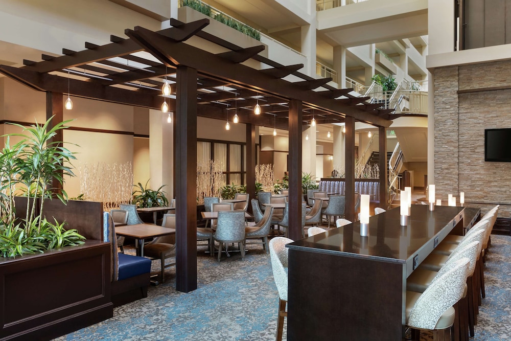 Embassy Suites by Hilton Boston Waltham 29/66