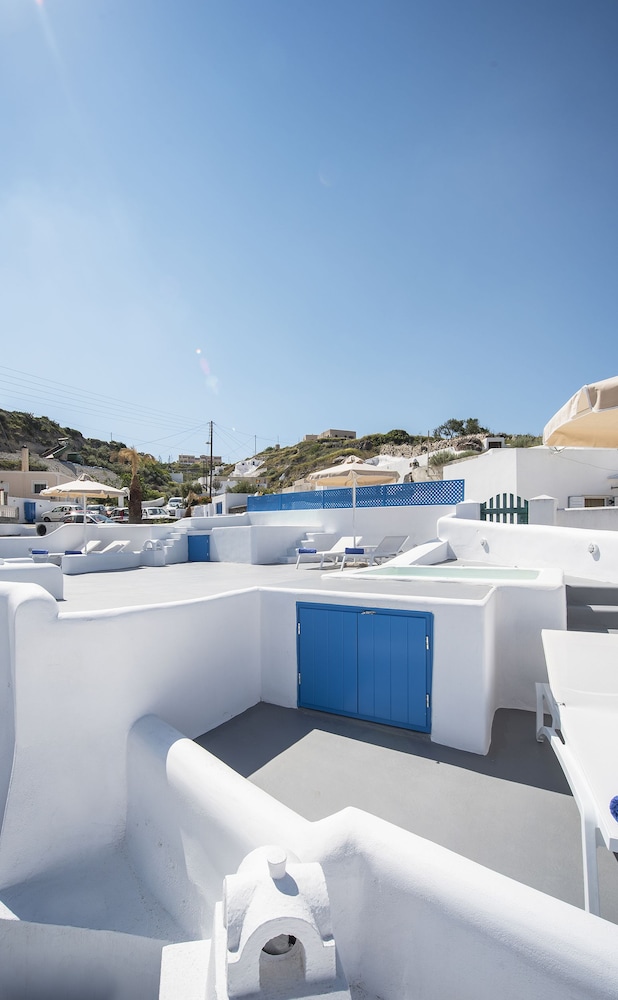 Kadia Traditional Residences 47/50