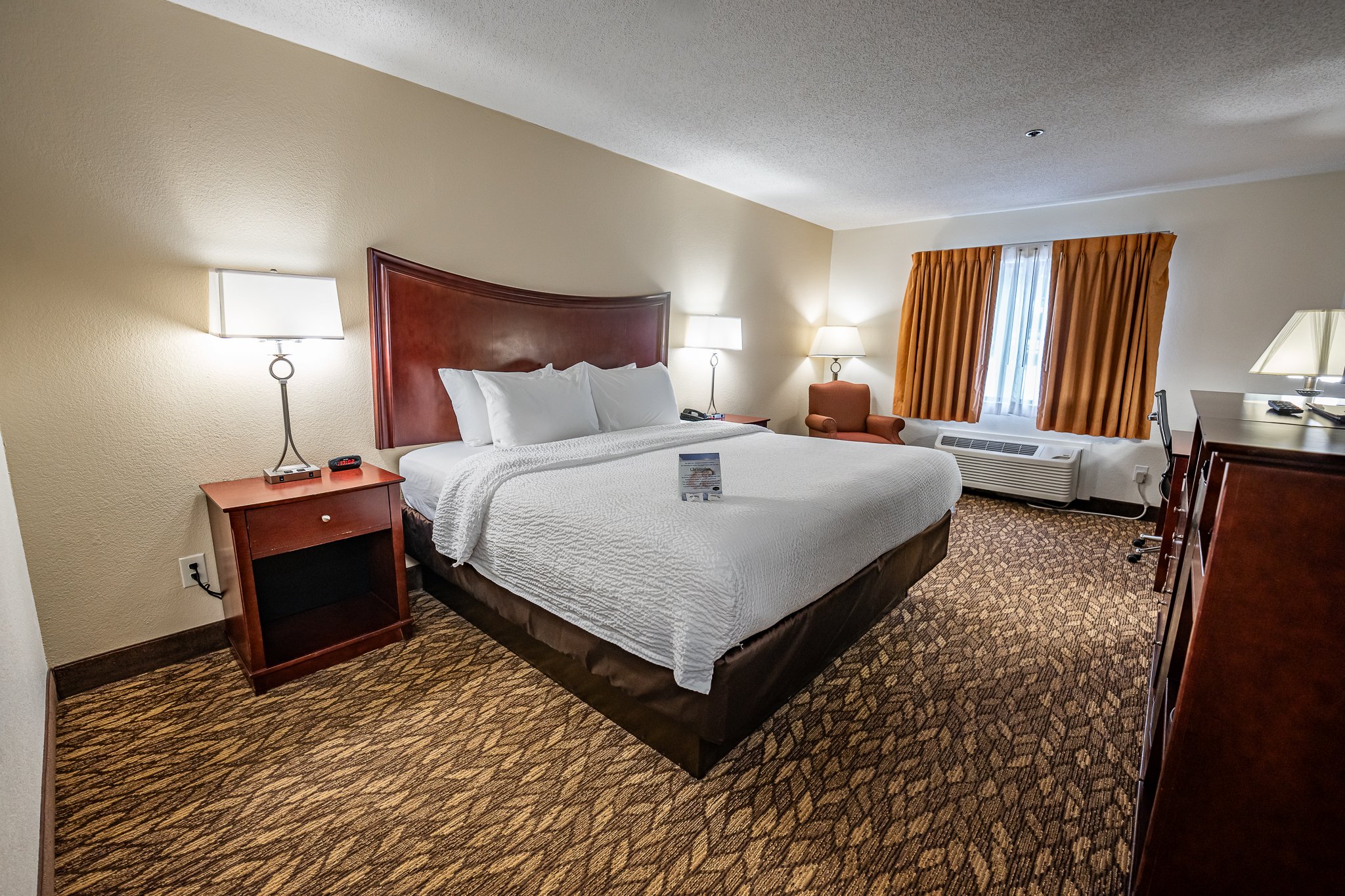 Christopher Inn and Suites 17/39