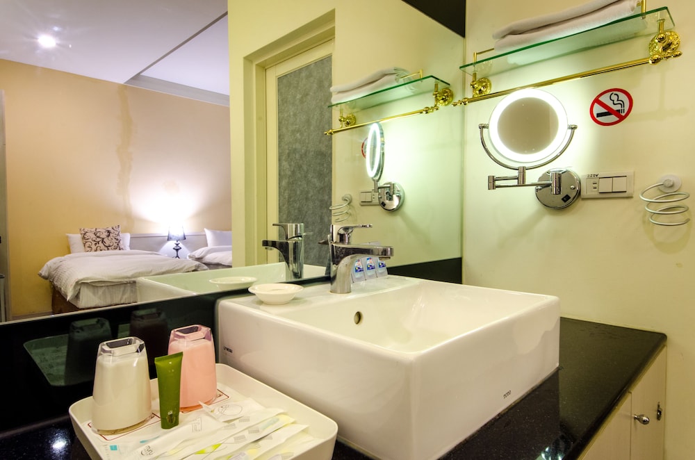 Butchard Villas Sun Moon Lake 43/45