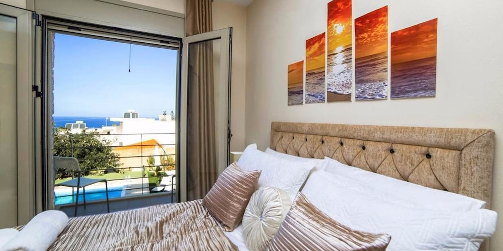Aroma Villas 6/42