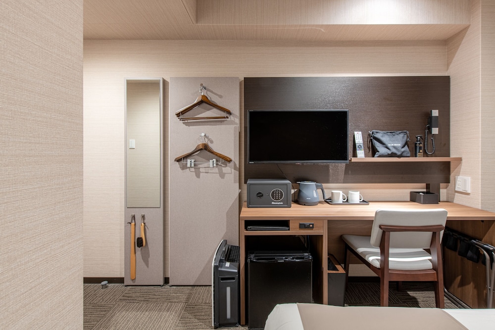 Hotel Sanrriott osakahommachi 42/50