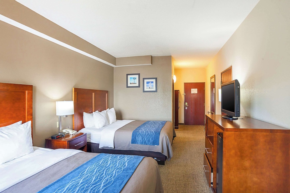 Comfort Inn Lincoln I-80 13/57