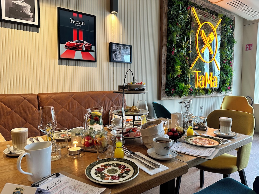 SportScheck Hotel 38/51