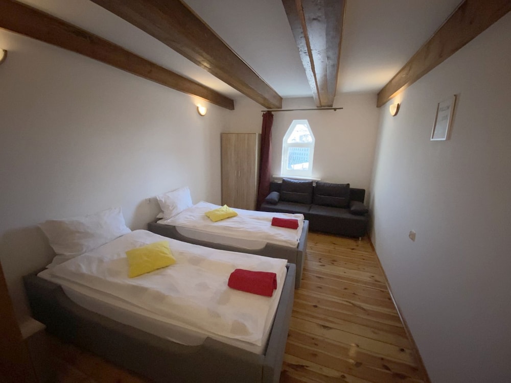 Hostel Sweet Dream Accommodations 7/50