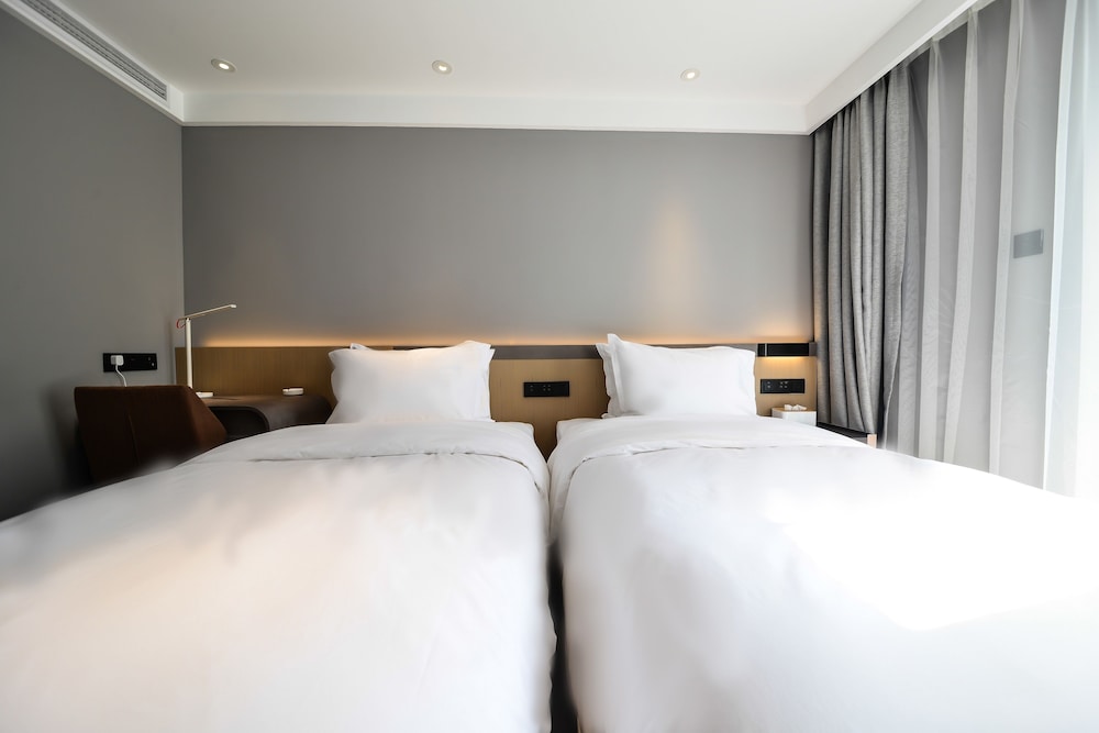 STANDARD, TWIN BEDS