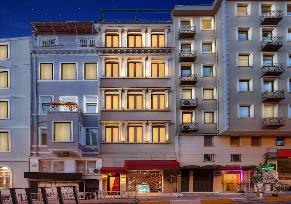 NINE ISTANBUL HOTEL 1/50