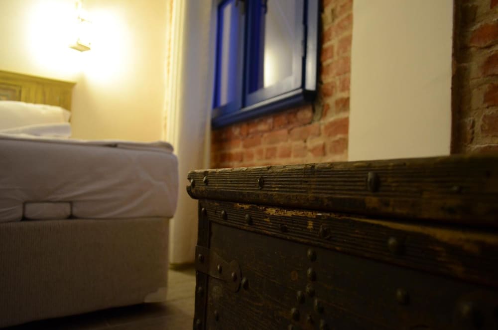 Cunda Mavi Otel 21/28