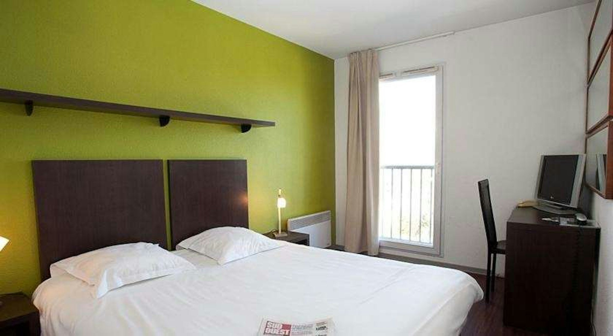 Teneo Apparthotel Talence Centre 4/42