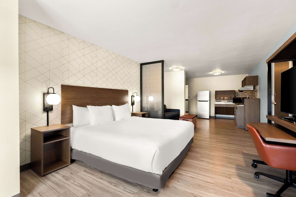 Everhome Suites Nampa Boise 4/32