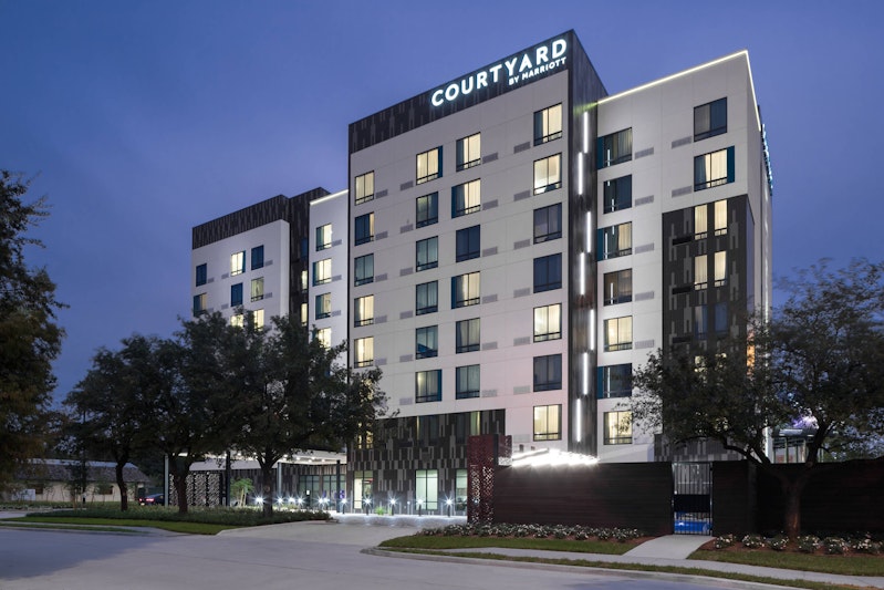 Courtyard Houston Heights I 10 2/22