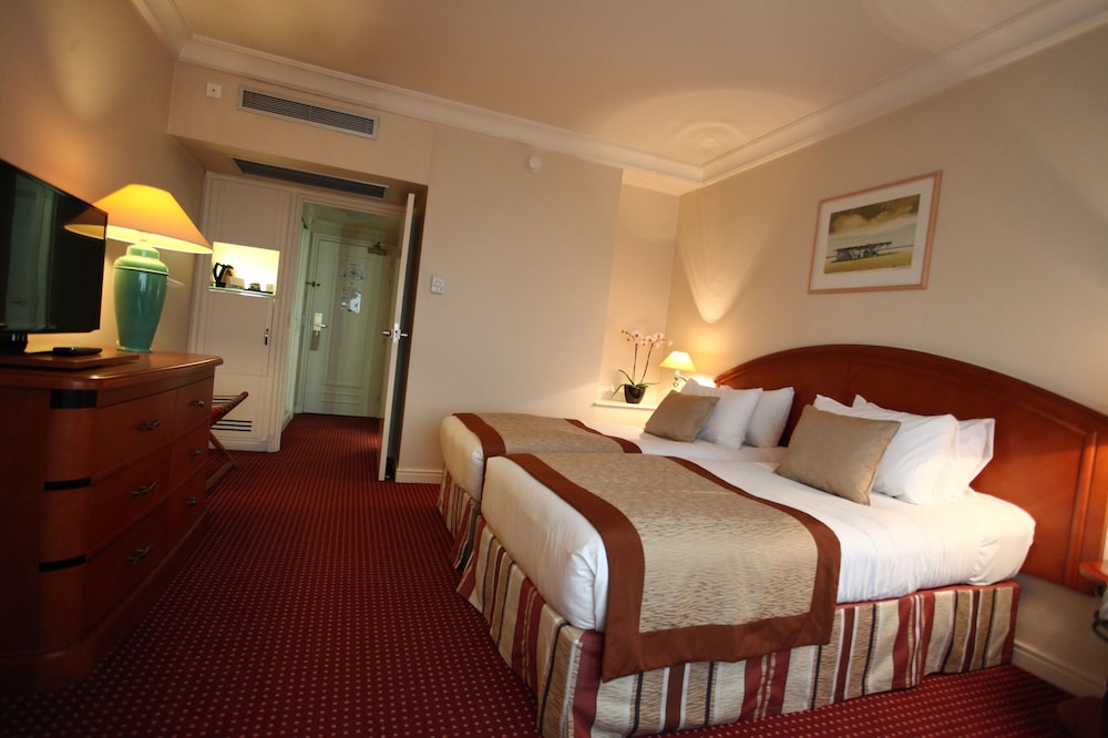 Pullman Bucharest World Trade Center Hotel 18/74