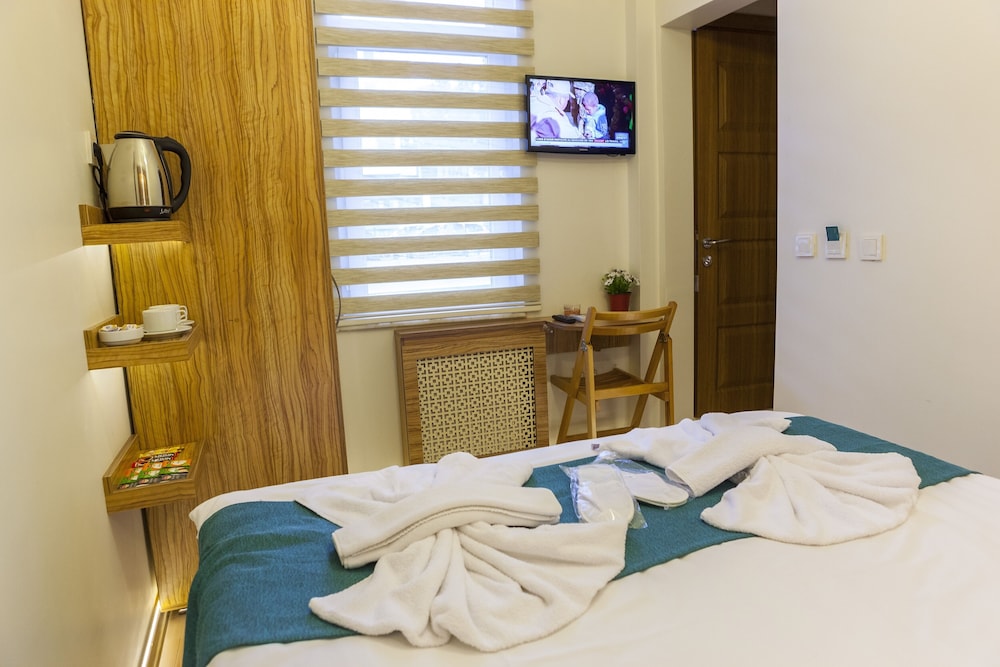 Fide Hotel 24/28