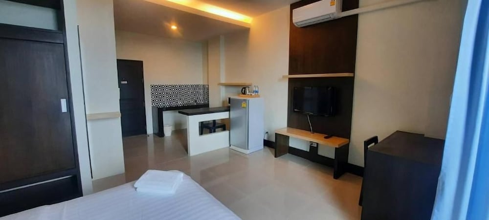 @Home Residence 29/49