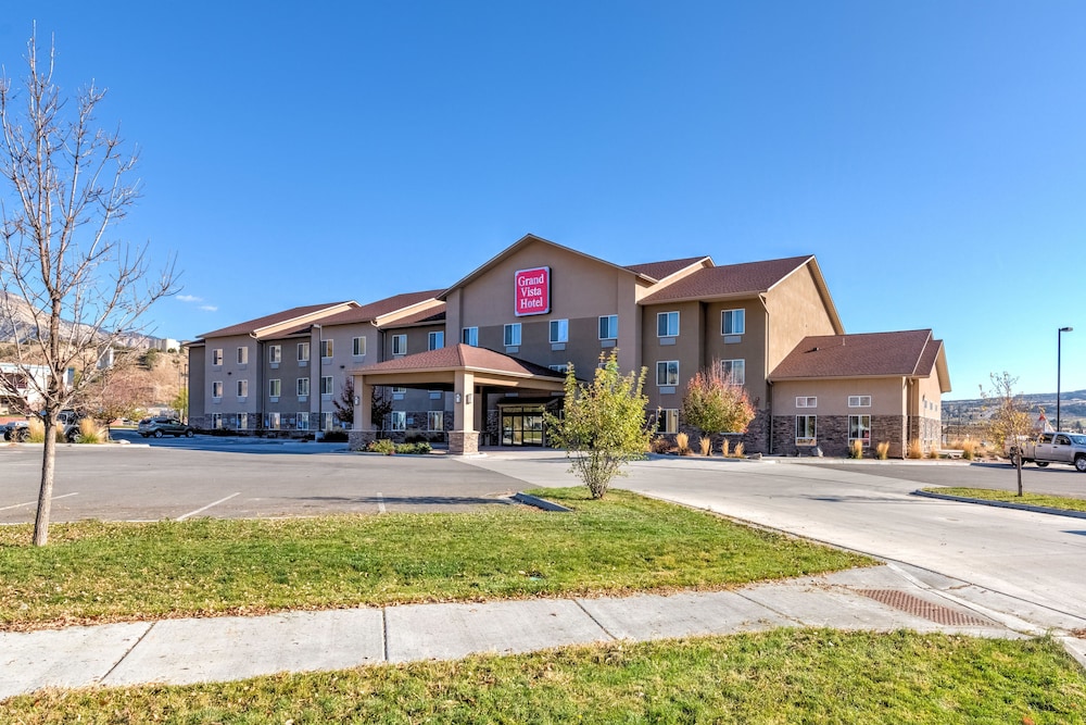 Comfort Inn And Suites 2/29