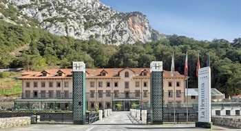 Hotel Balneario La Hermida 2/43