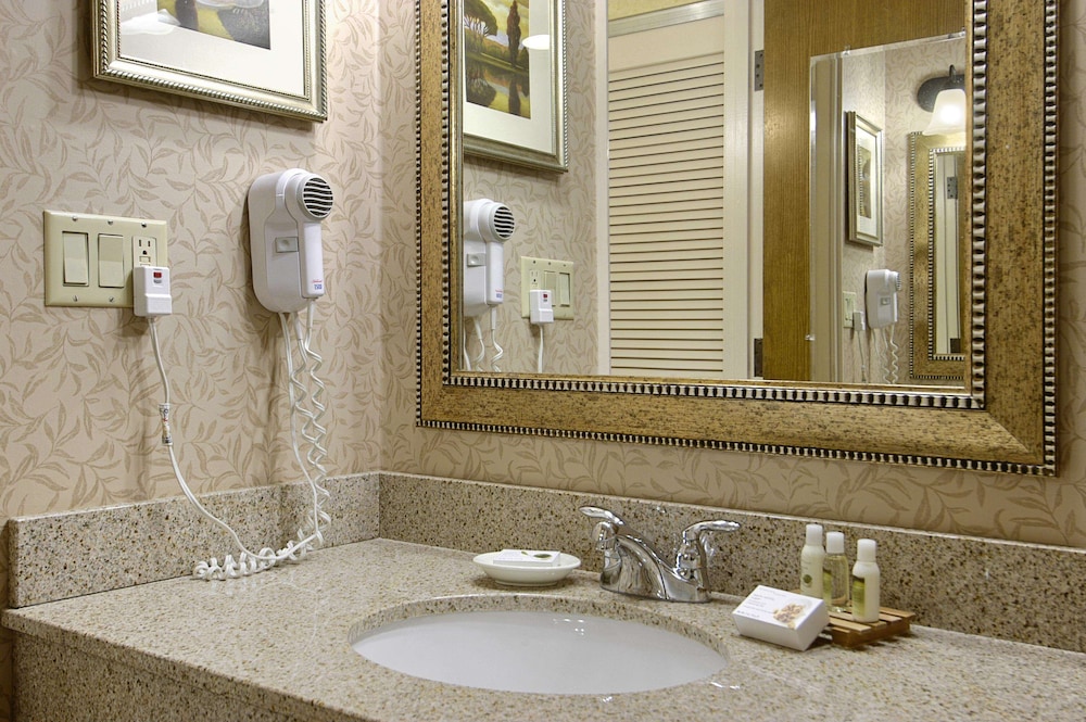 Red Lion Hotel Wenatchee City Center 27/28