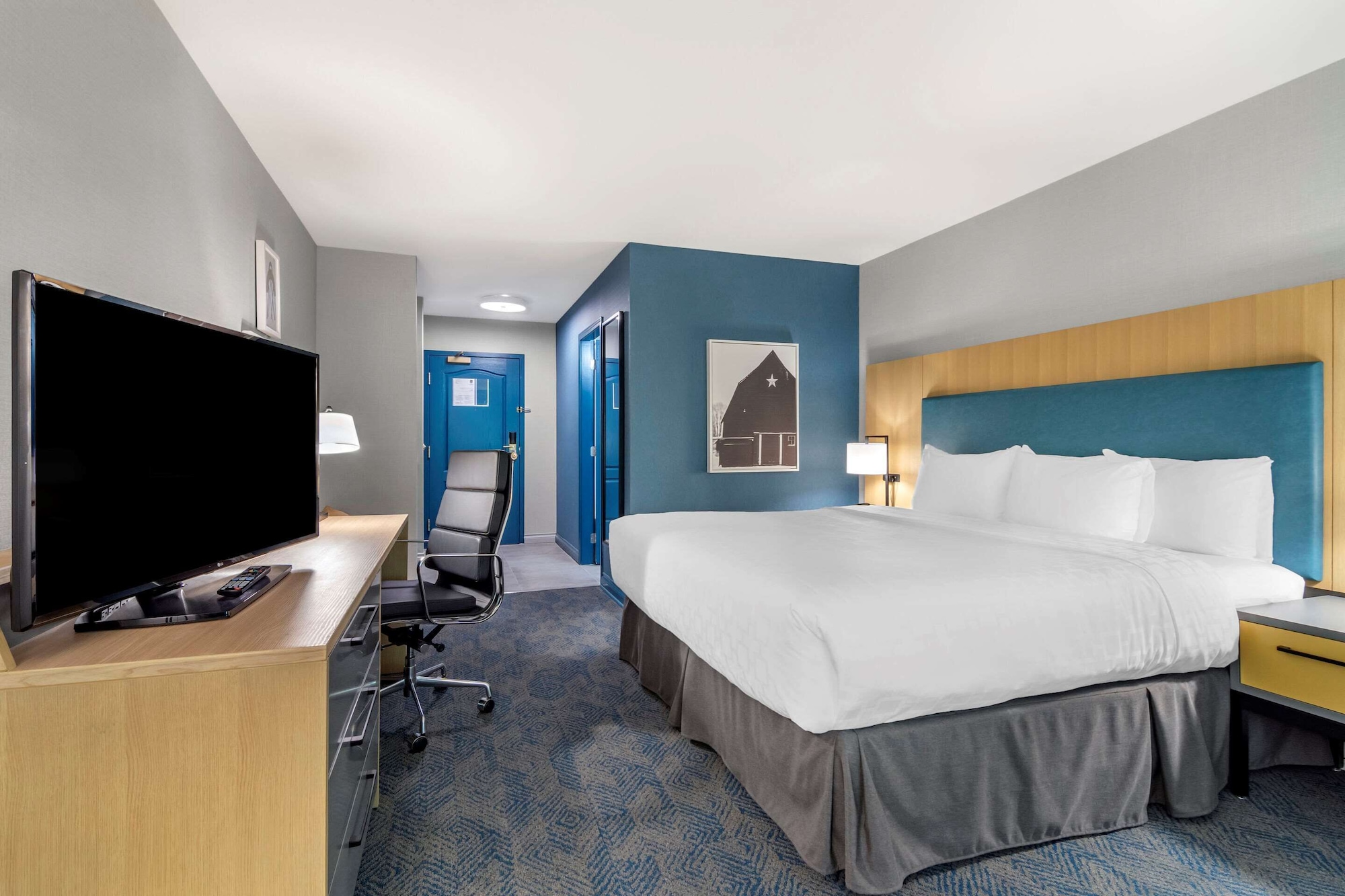غرفة بزنس بسرير كينج، Clarion Hotel & Conference Centre Abbotsford - Fraser Valley 3/5