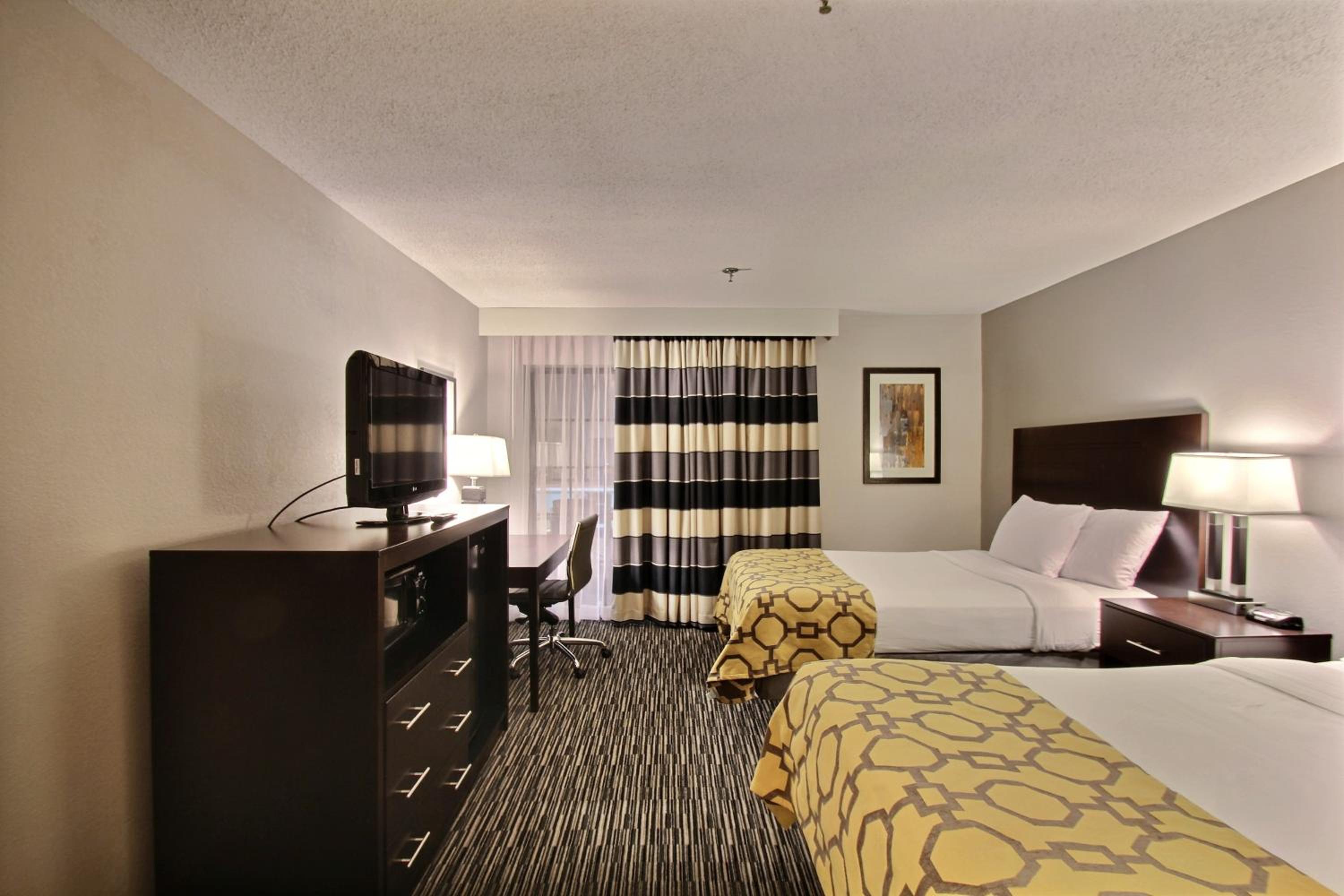 Room, Double Bed, Accessible