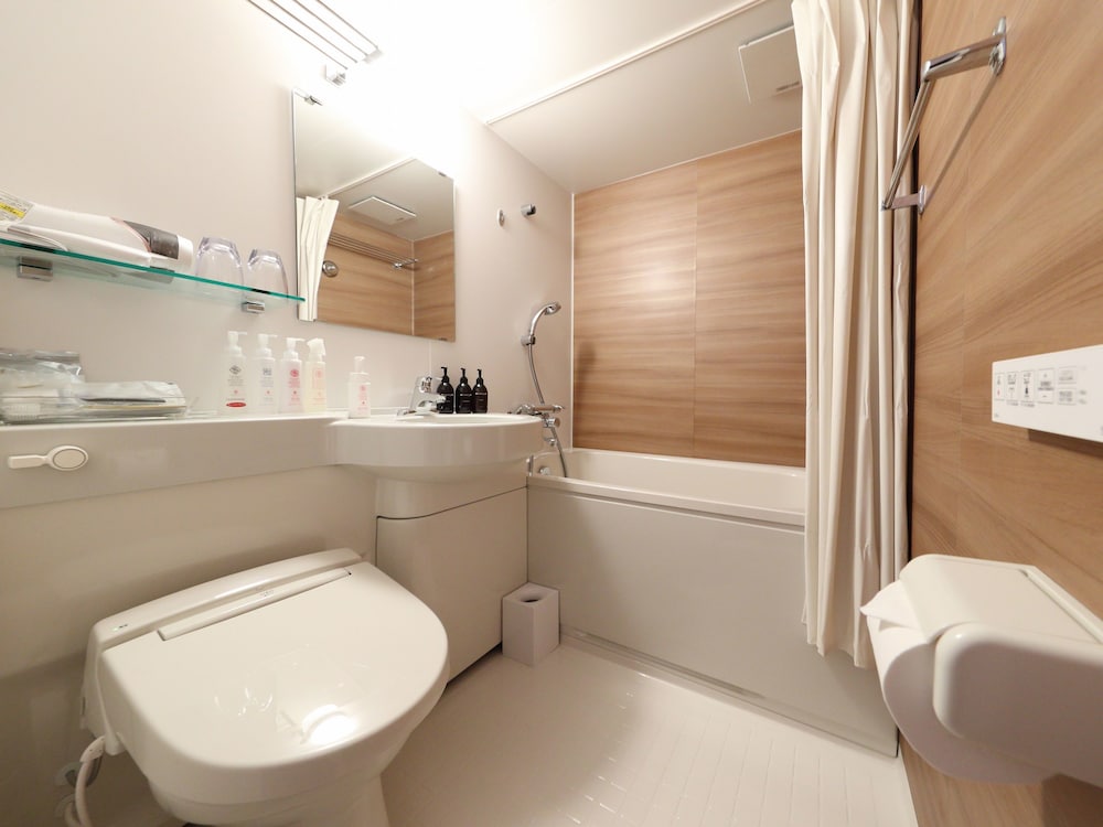 Hotel Sakura Suite Osaka 12/63