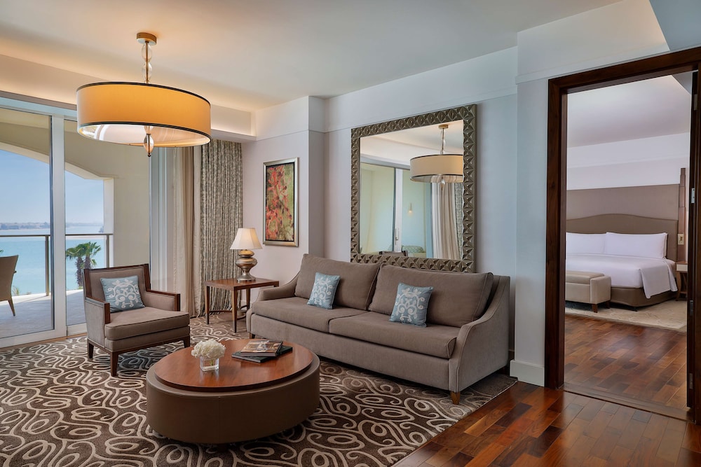 Waldorf Astoria Dubai Palm Jumeirah 47/81