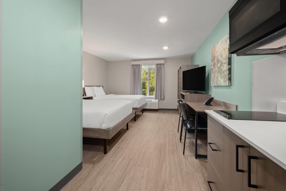 ECHO Suites Extended Stay by Wyndham Johnson City Medical CR 31/69