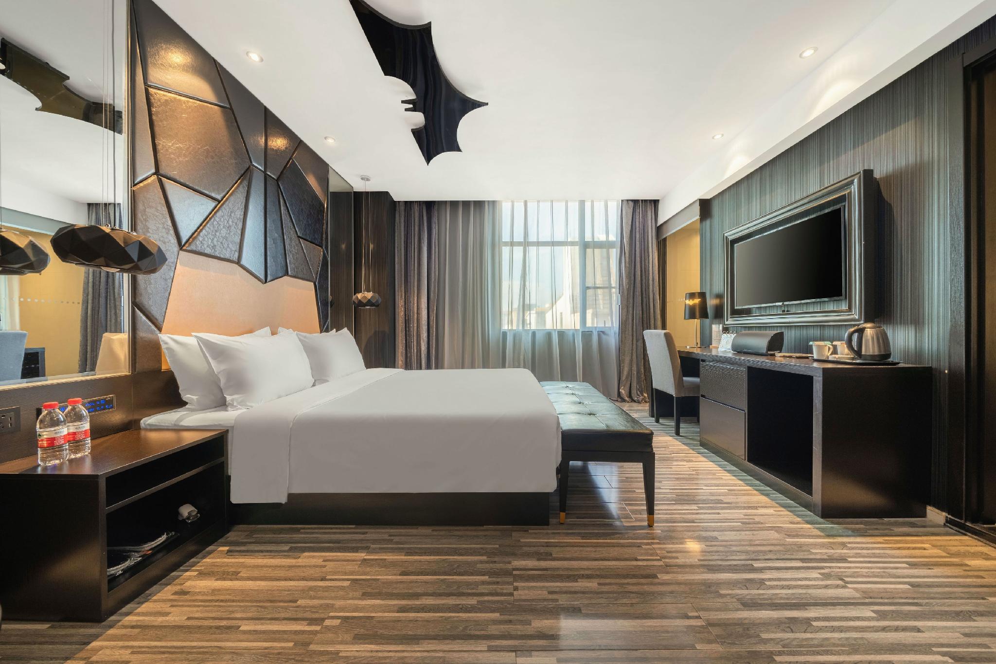 Orange Hotel (Xiamen Jimei Xuecun) 12/38