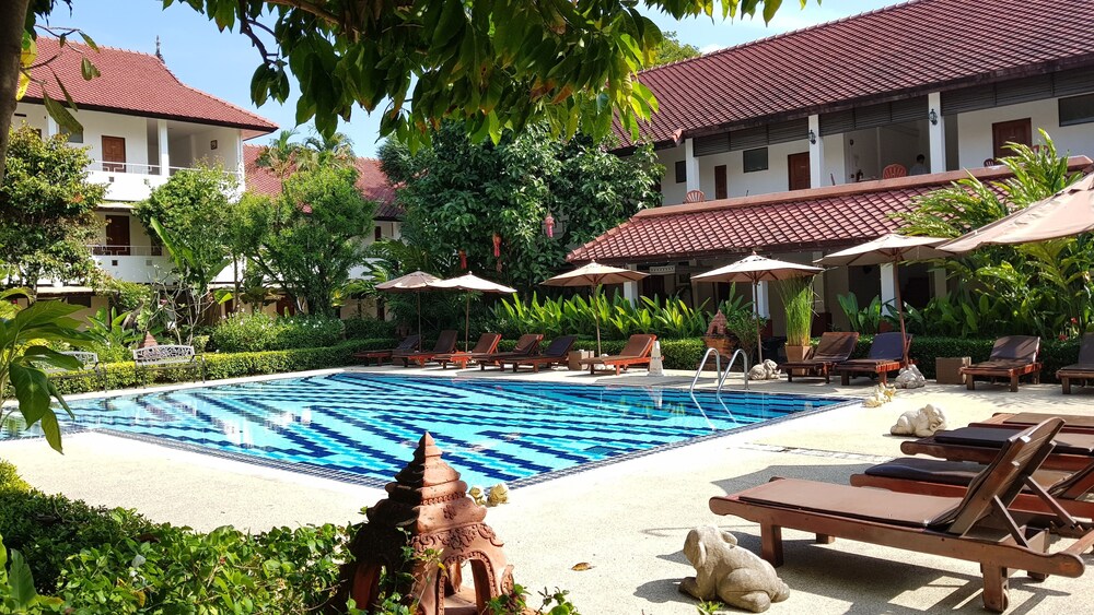 Karinthip Village 80/92