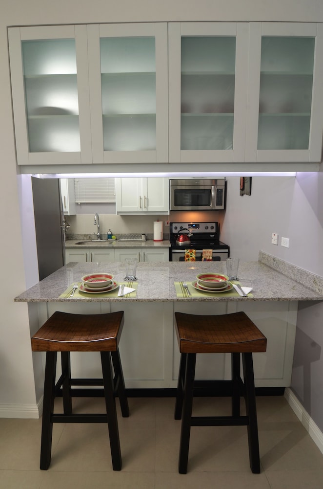 Kingsway New Kingston Guest Apartment Ii 33/45