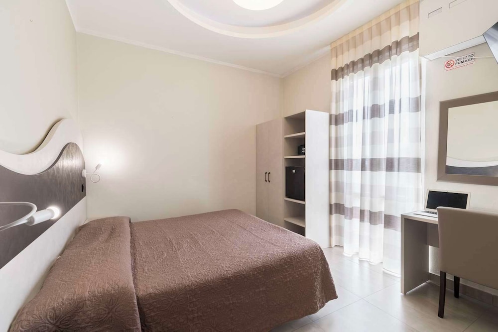 Hotel Roma 23/58