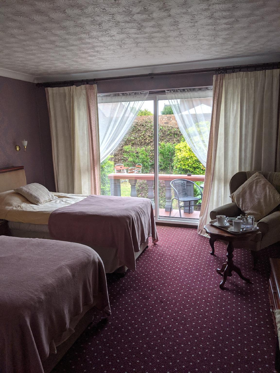 Comfort, Twin Beds, Patio, Bathtub, Garden Wing