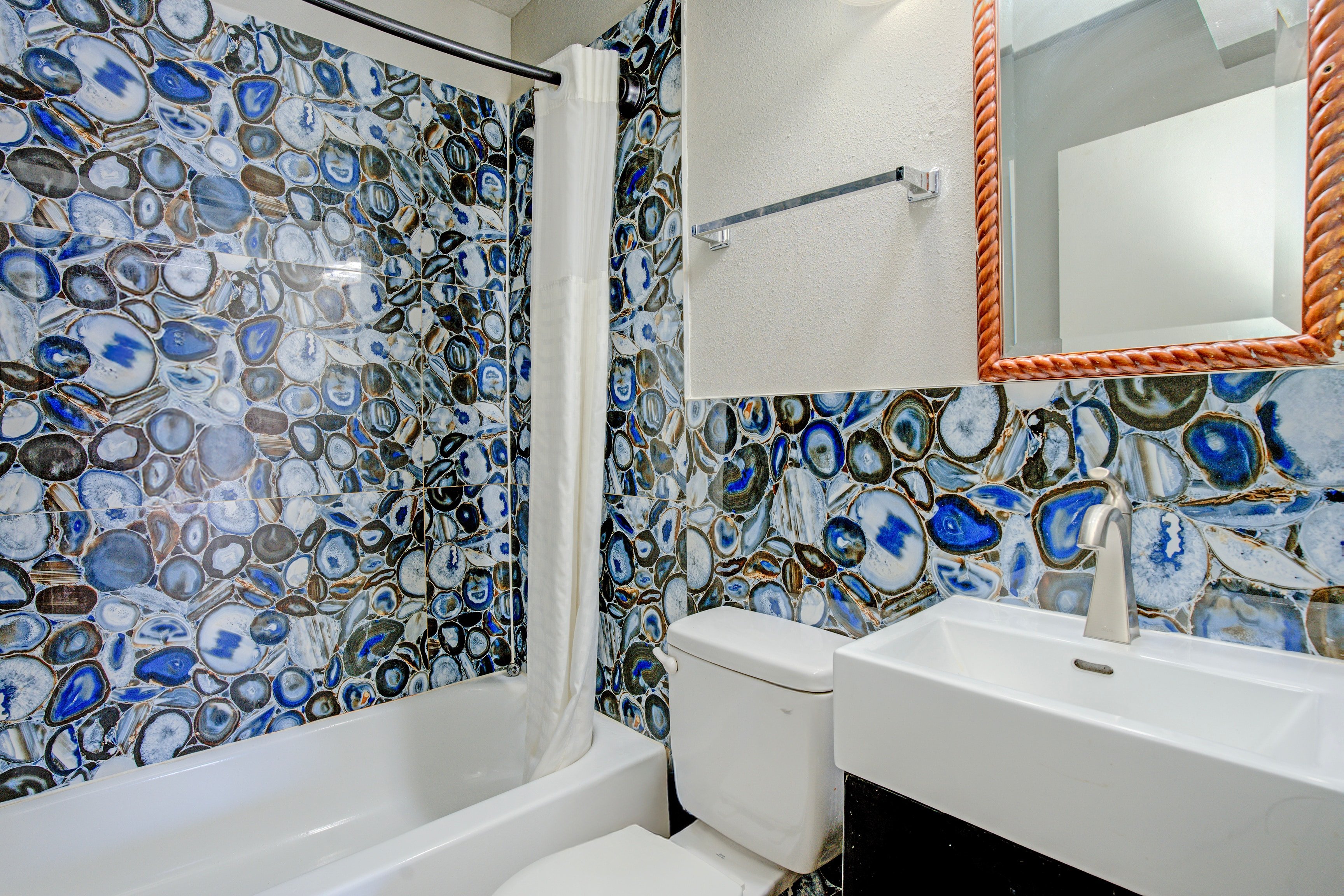 Miami Inn & Suites 48/55