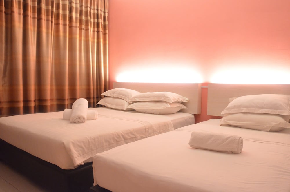 De Uptown Hotel Pj 222 43/57