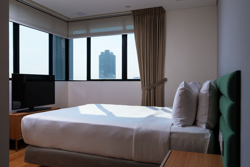 Novotel Living Singapore Orchard 25/60