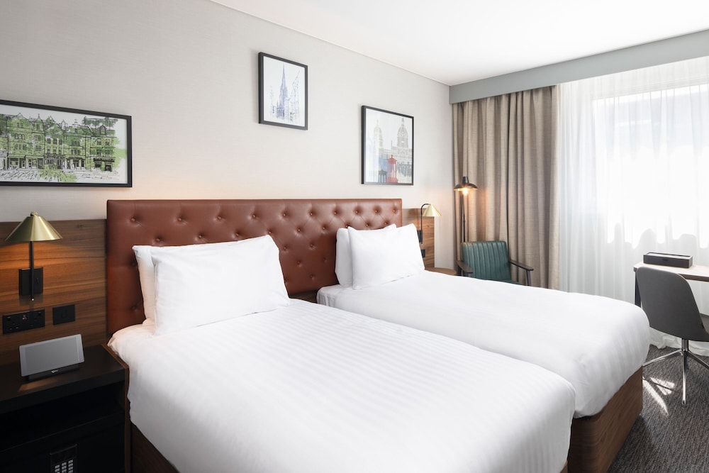 Four Points by Sheraton Edinburgh 21/56