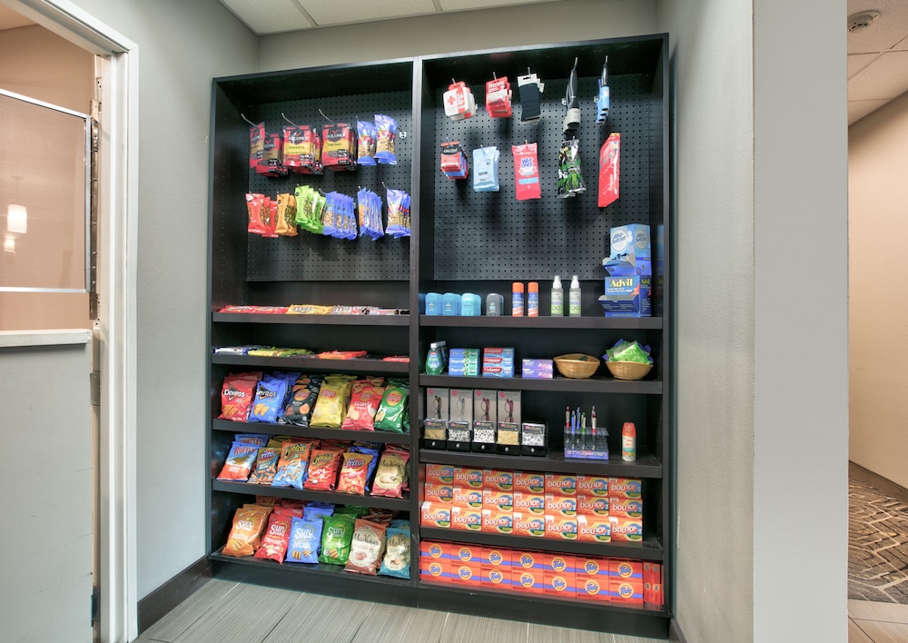 Staybridge Suites Plano - Richardson Area 59/70