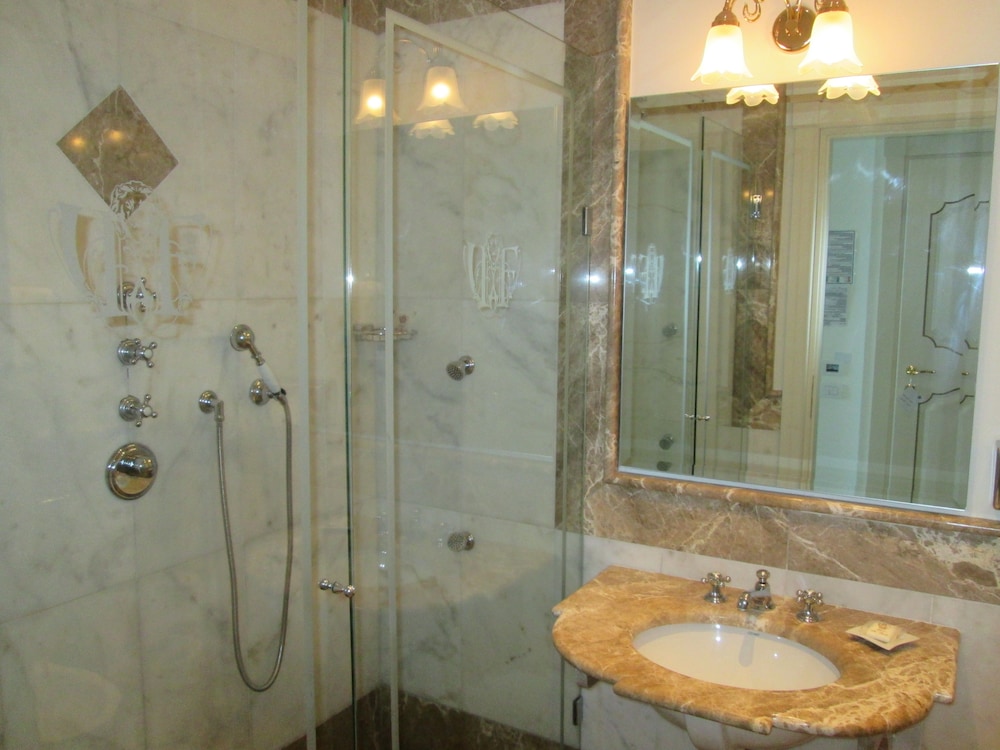Hotel Villa Fraulo 24/72