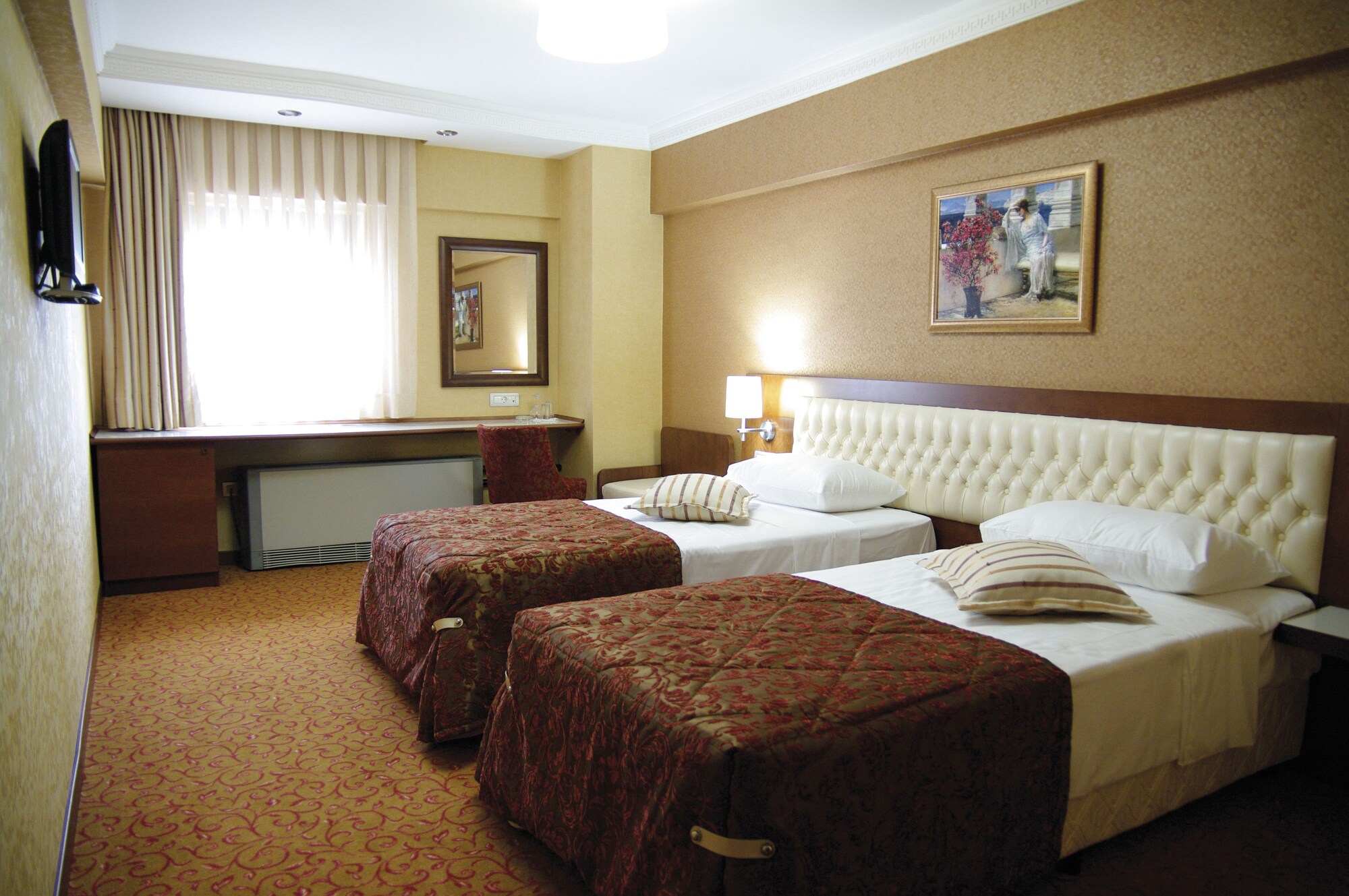 Room, Twin Beds