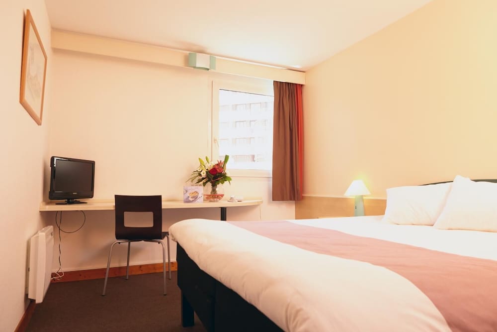 ibis Styles Saint Etienne Gare Chateaucreux 16/65