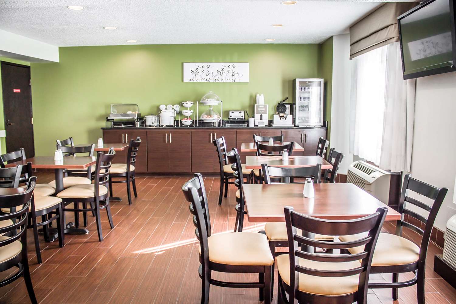 Sleep Inn Beaver- Beckley 31/44
