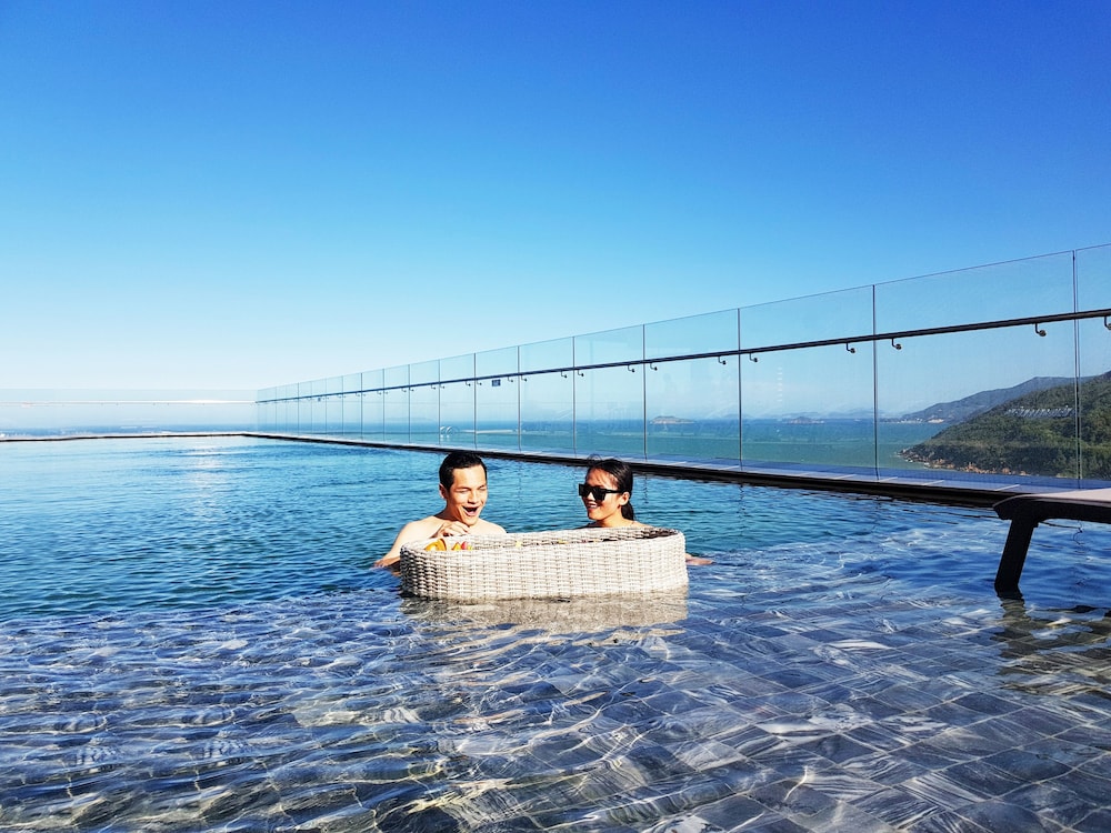 Anya Premier Beachfront Hotel Quy Nhon 45/50