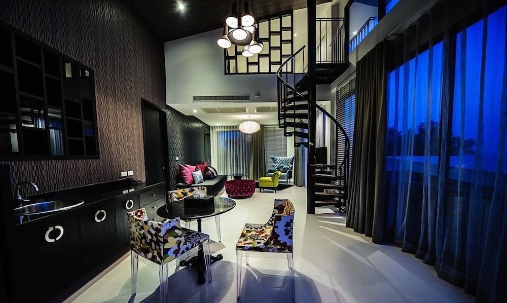 The Blue Sky Resort At Hua Hin 38/53