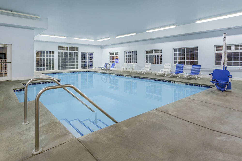 Silverstone Inn And Suites Spokane Valley 14/26