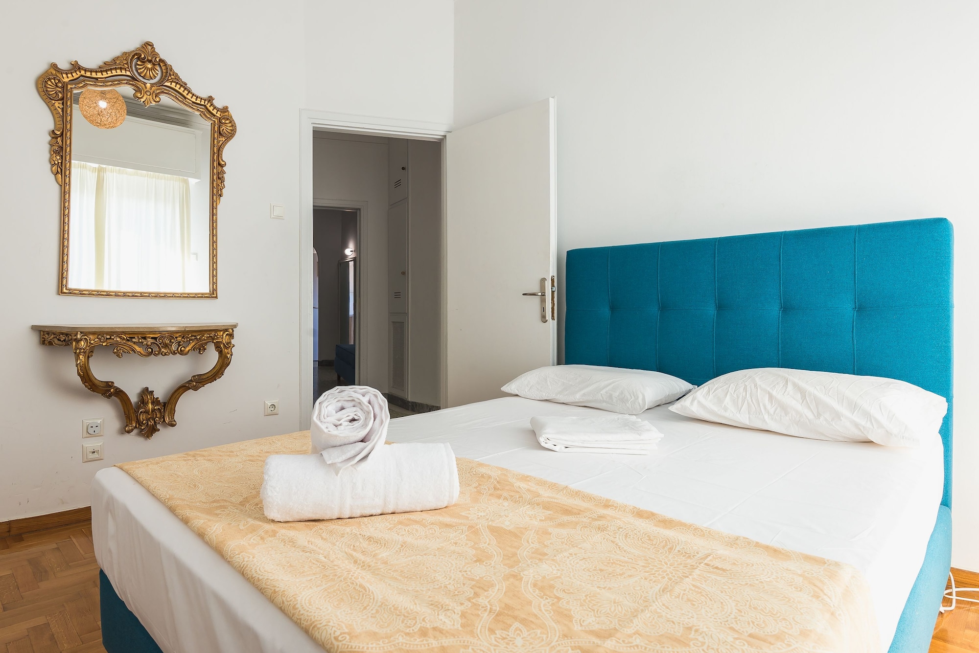 4 Bedrooms, Super Paradise, Apartment, 5 Beds, Acropolis View، Super Paradise Apartments 6/10